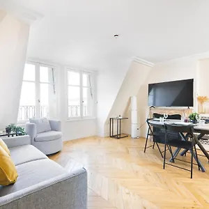  Appartement Quartier Rue De La Paix Free Netflix France